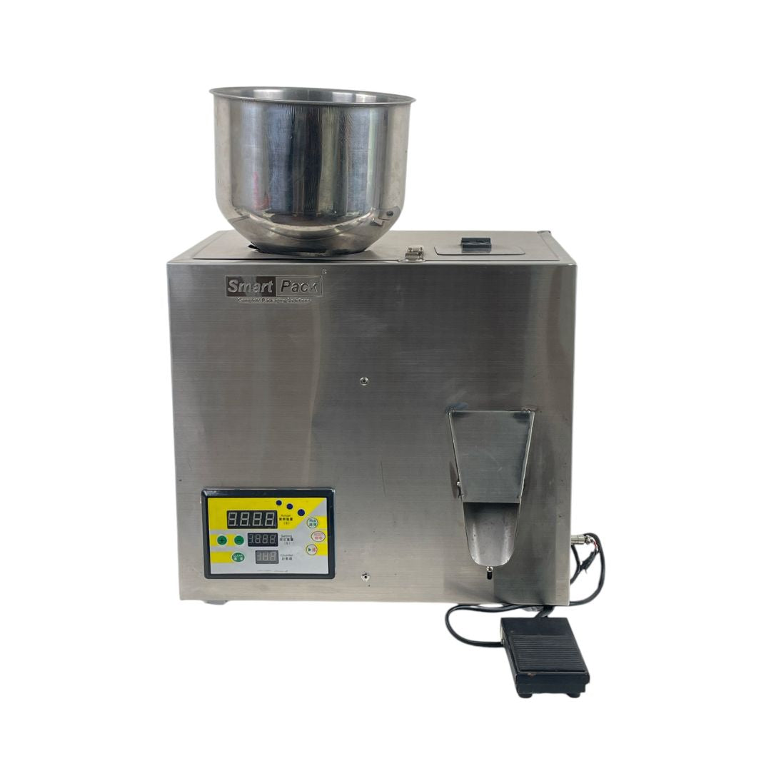 Digital liquid filling machine