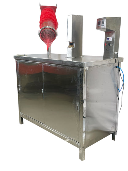 Net packaging machine for fruits and vegetables