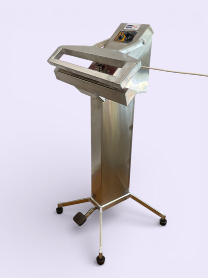 pedal type heat sealing machine side view
