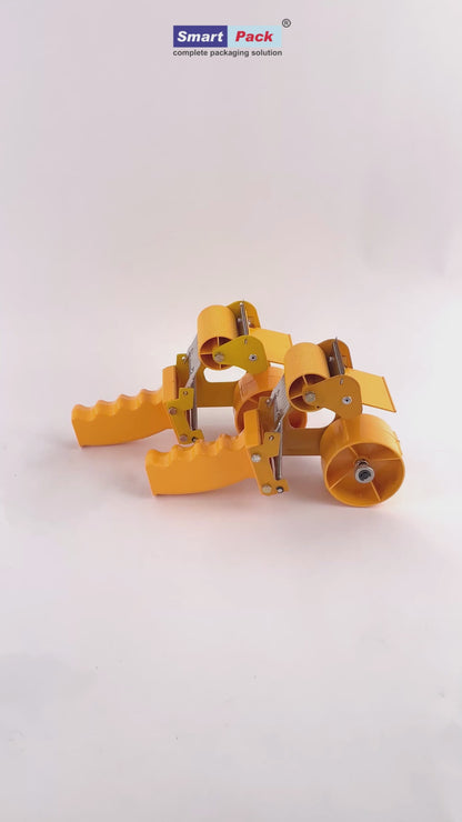 Hand tape dispenser